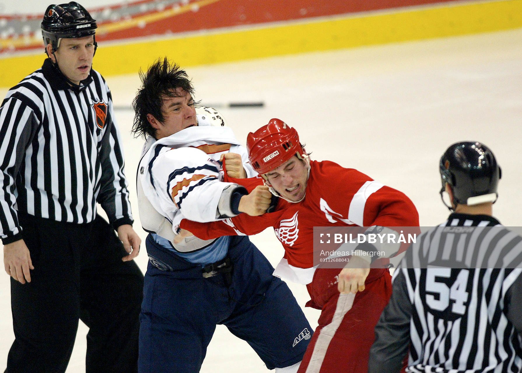 Steve Staios och Darryl  Bootland, fight. Slagsmål,
