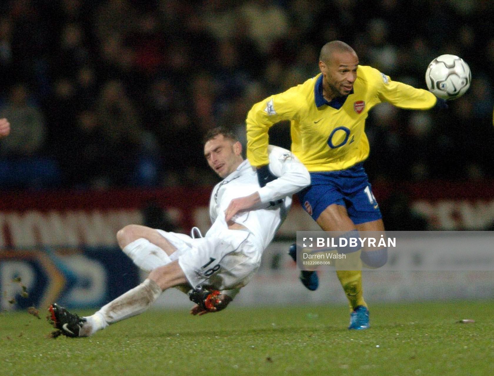  Thierry Henry, Arsenal och Nicky Hunt, Bolton