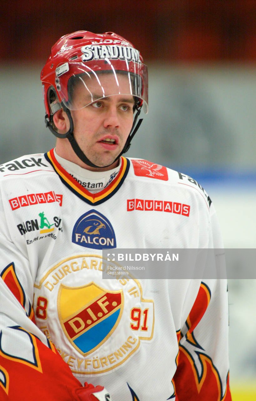 Nichlas Falk
