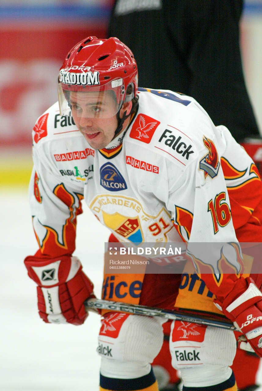 Nichlas Falk