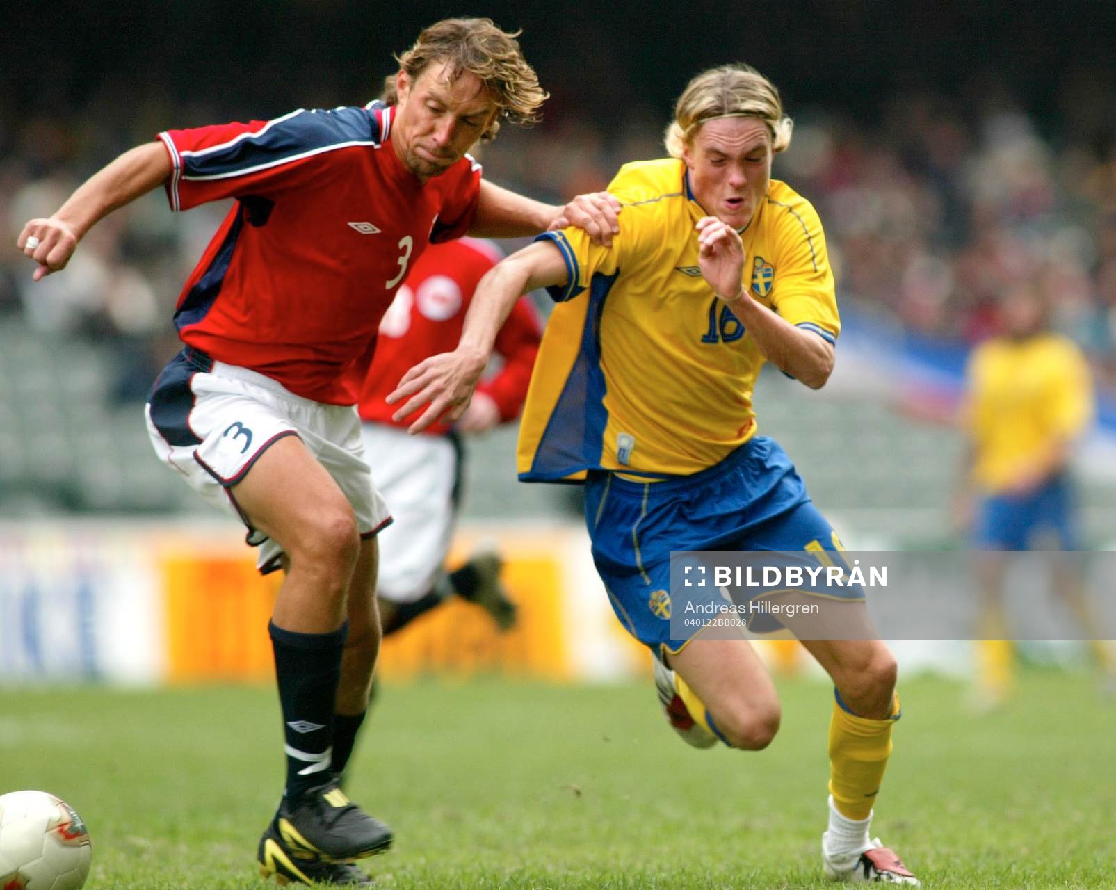  0-3 förlust för Sverige. Lasse Nilsson kämpar mot Jan Gunnar Solli.