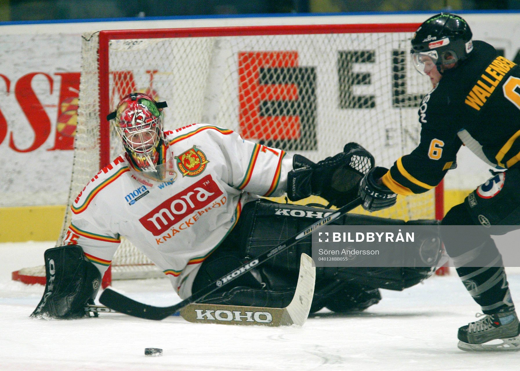 Patrik Wallenberg, AIK och Bengt Höglund, målvakt, Mora