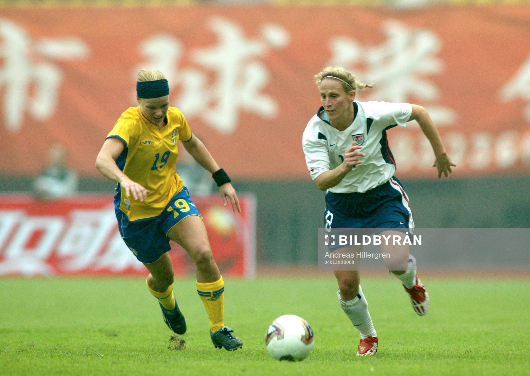 Förlust med 0-3  för Sverige. Sara Thunebro, Sverige i en