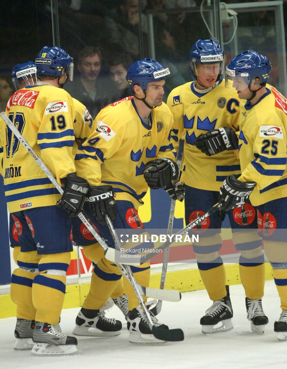 Jubel i Sverige. Per Hållberg, Jörgen Jönsson och Thomas
