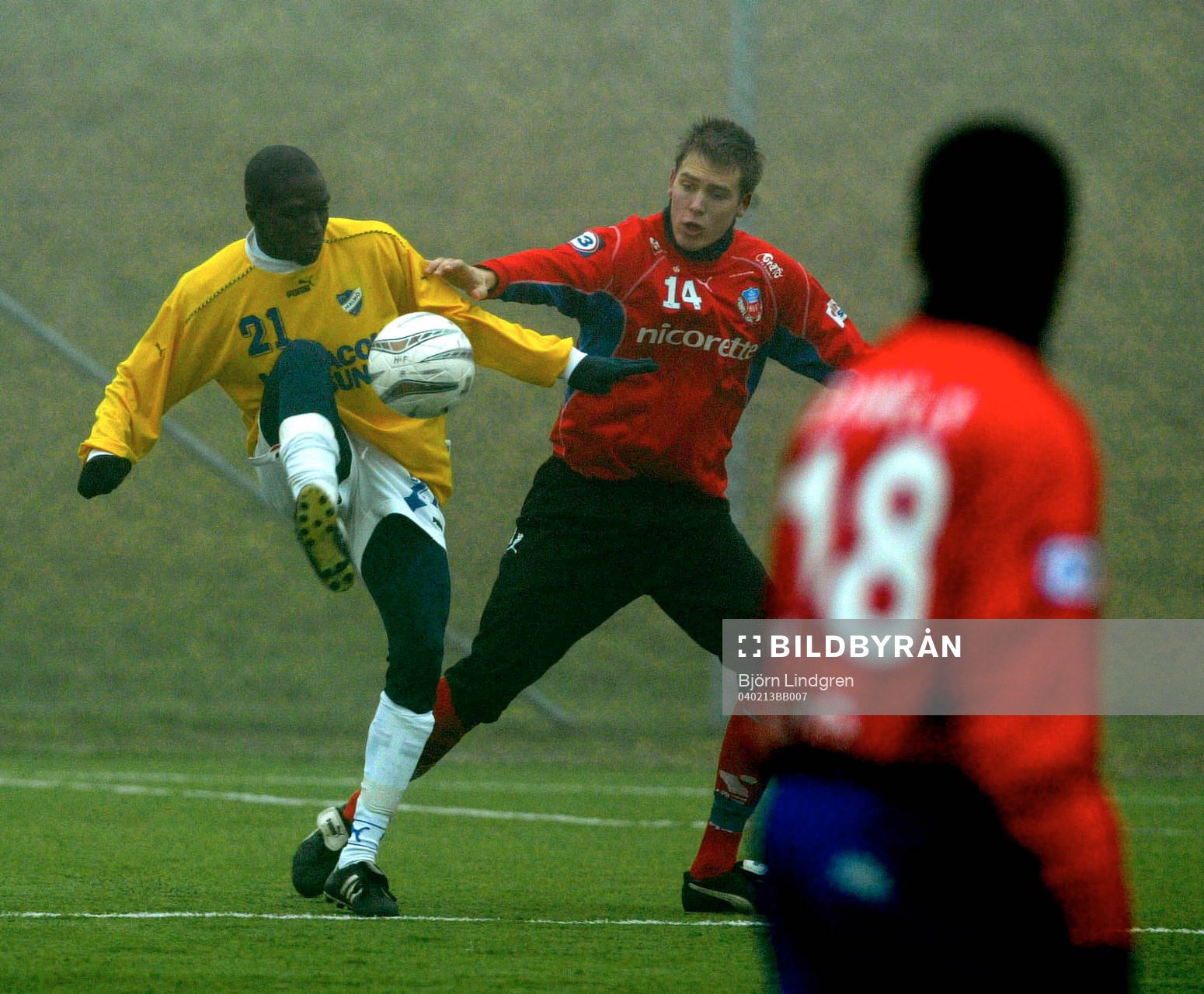 Modou Jagne, IFK Malmö och Andreas Granqvist, Helsingborg