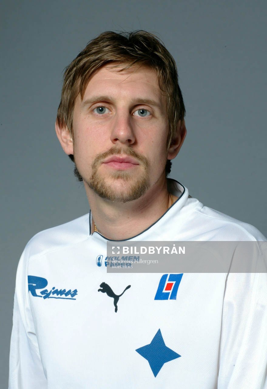  Mikael Ström.