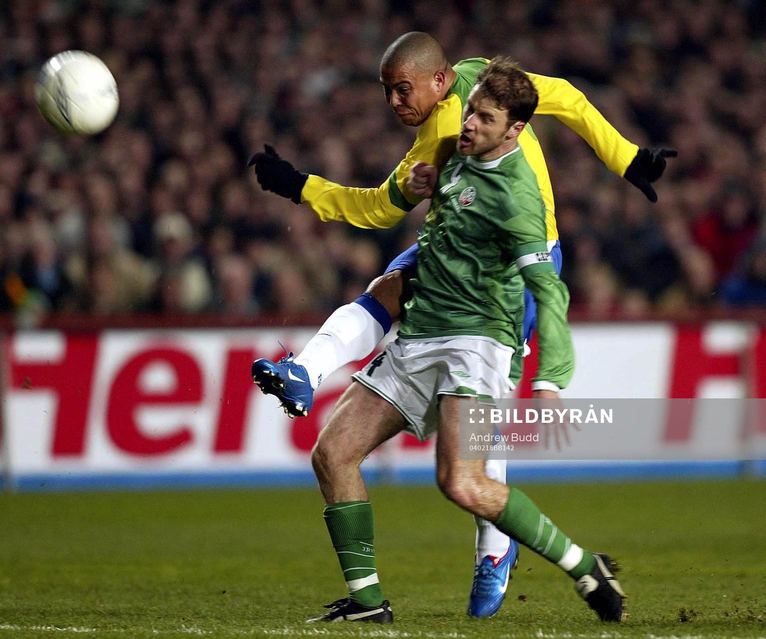 Ronaldo, Brasilien och Kenny Cunningham, Irland