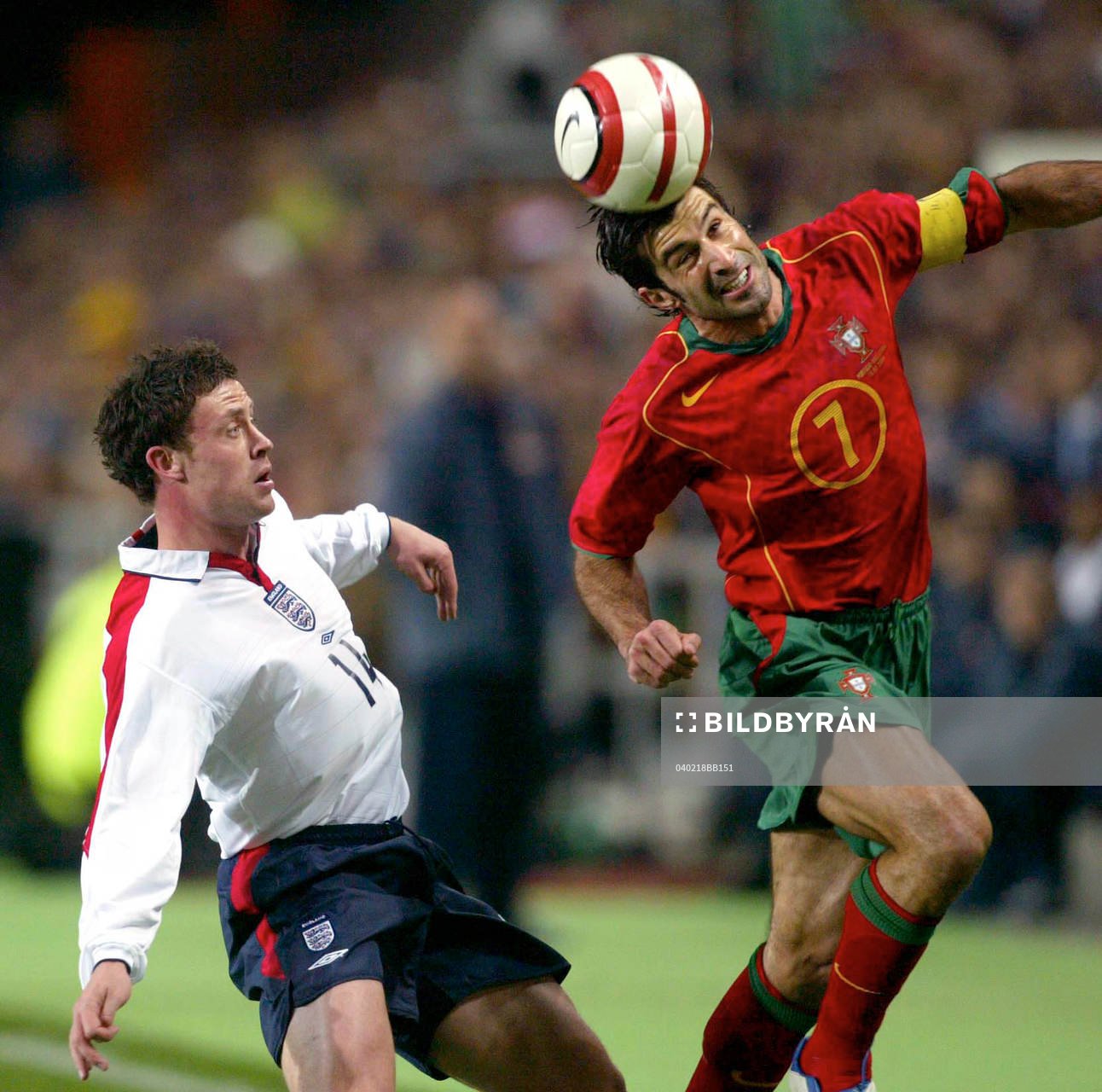 Wayne Bridge, England och Figo, Portugal