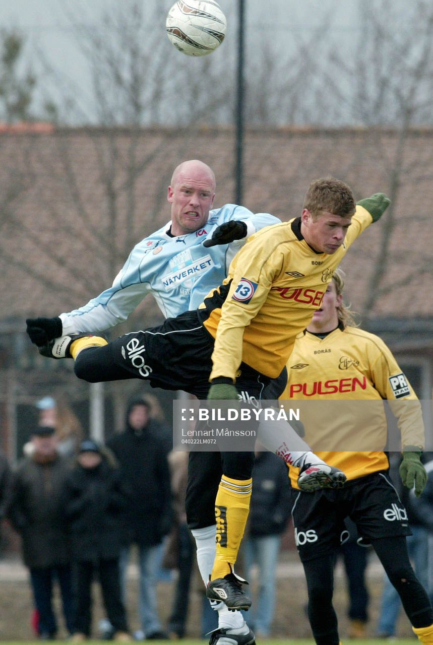 Daniel Majstorovic nickduellerar med Samuel Holmén