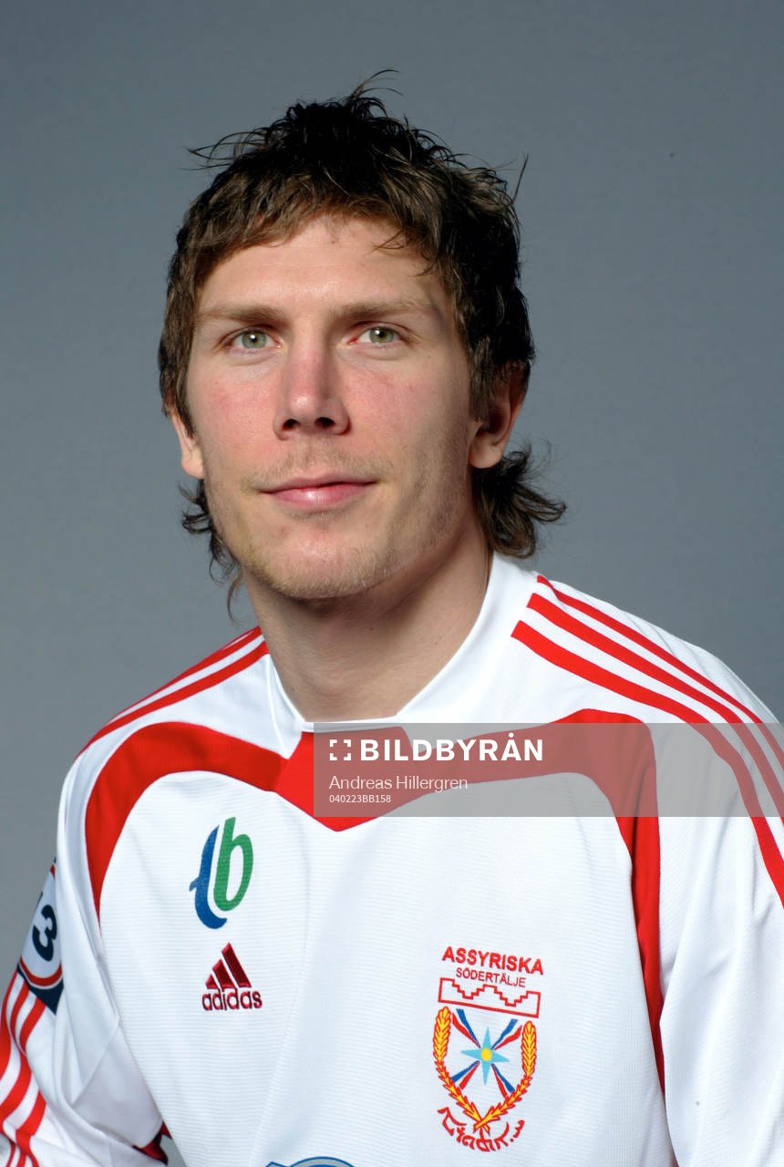 Dennis Östlundh