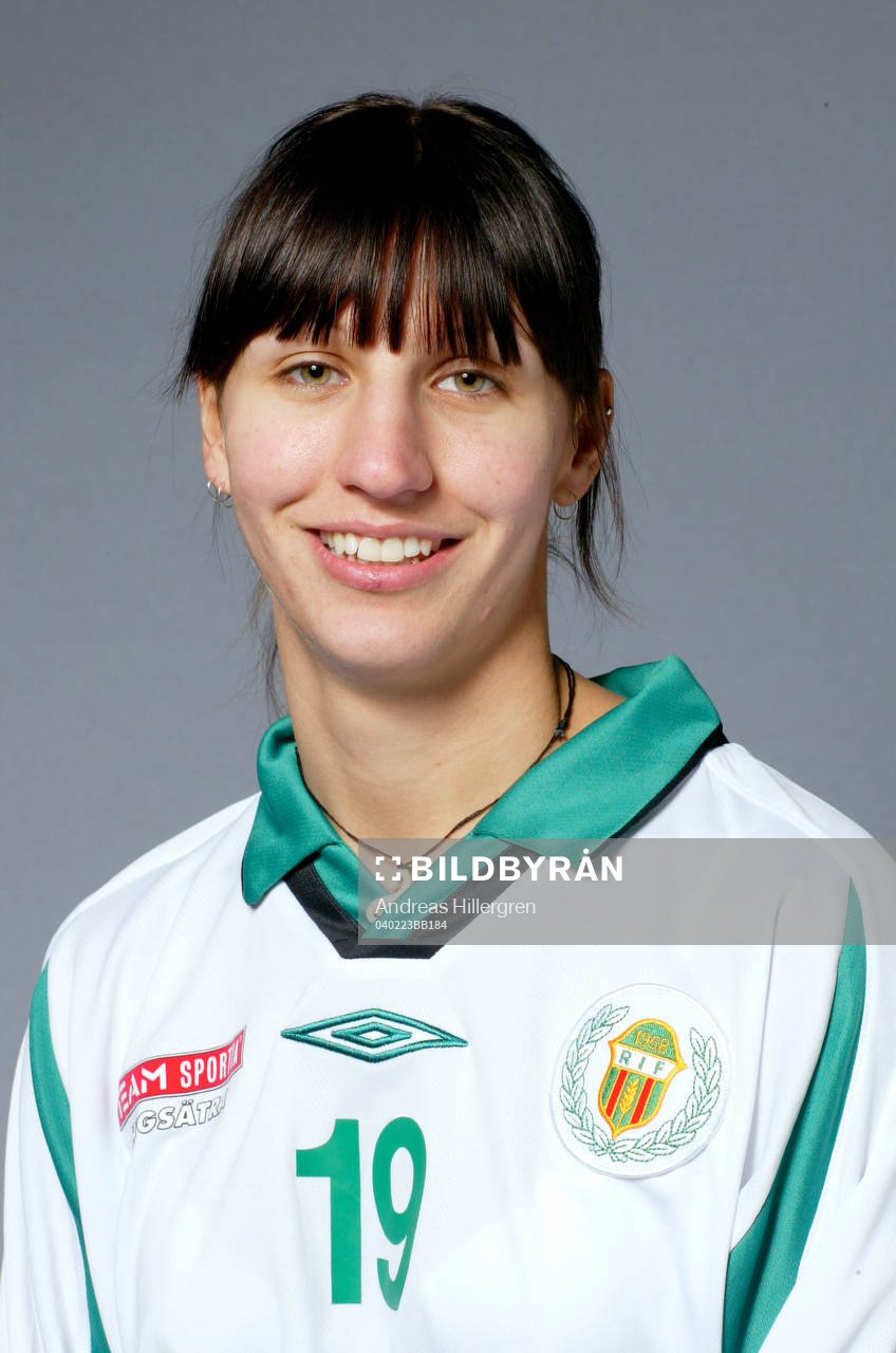 Sara Axelsson-Sahlén. (Axelsson, Sahlen)