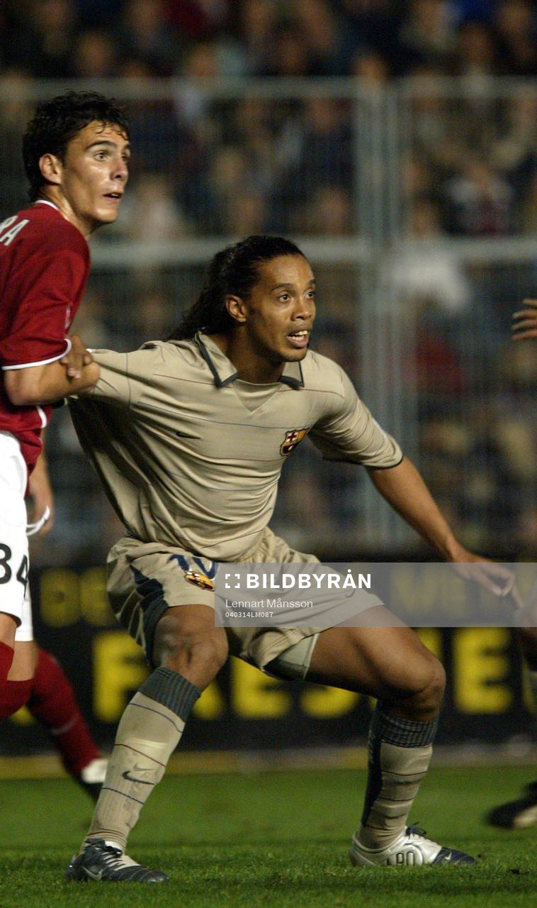 Ronaldinho, Barcelona