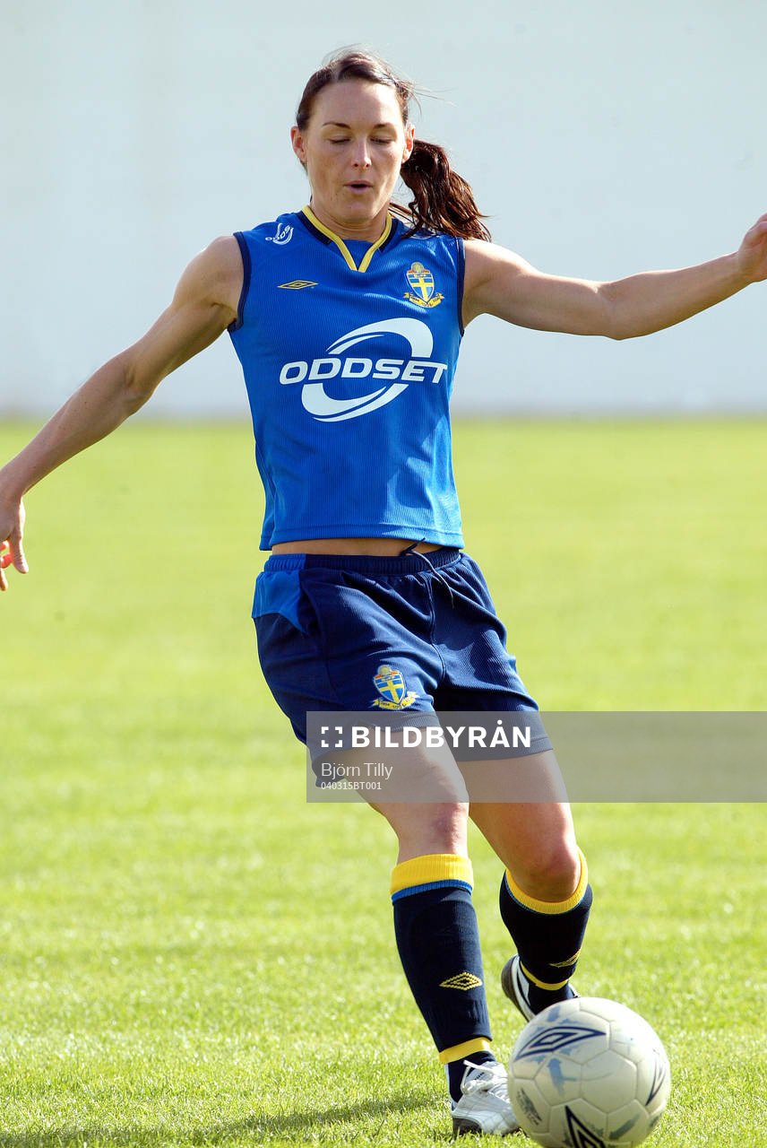 Salina Olsson, Sverige