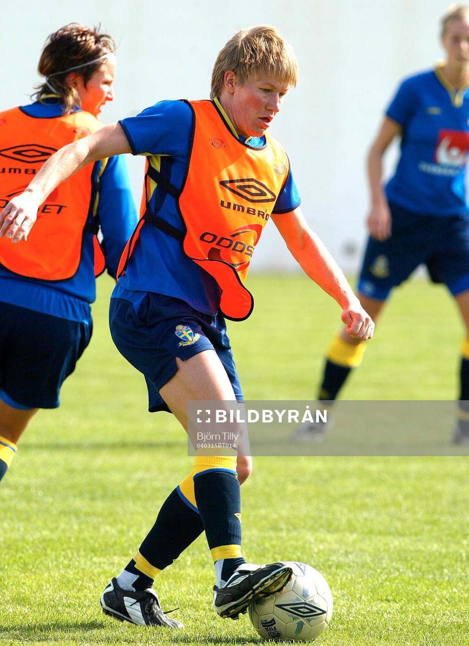 Kristin Bengtsson, Sverige