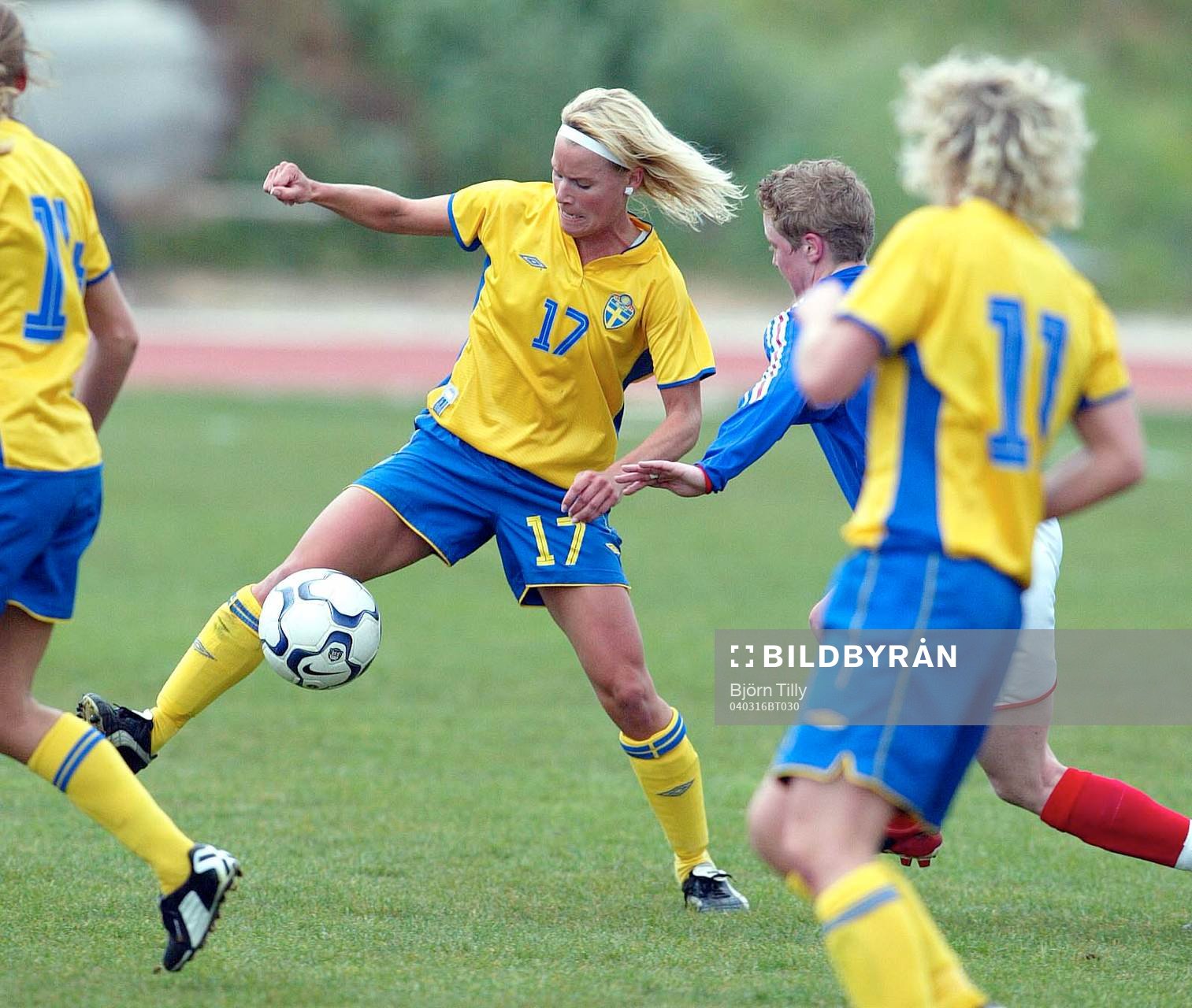 Anna Sjöström, Sverige