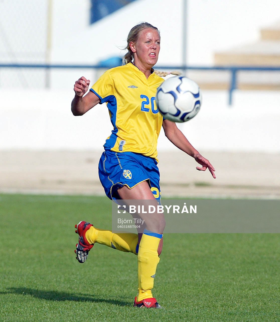 Josefine Öqvist, Sverige