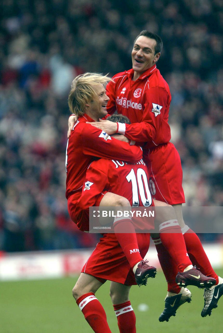  Gaizka Mendieta, Middlesbrough jublar. Jubel. glädje.