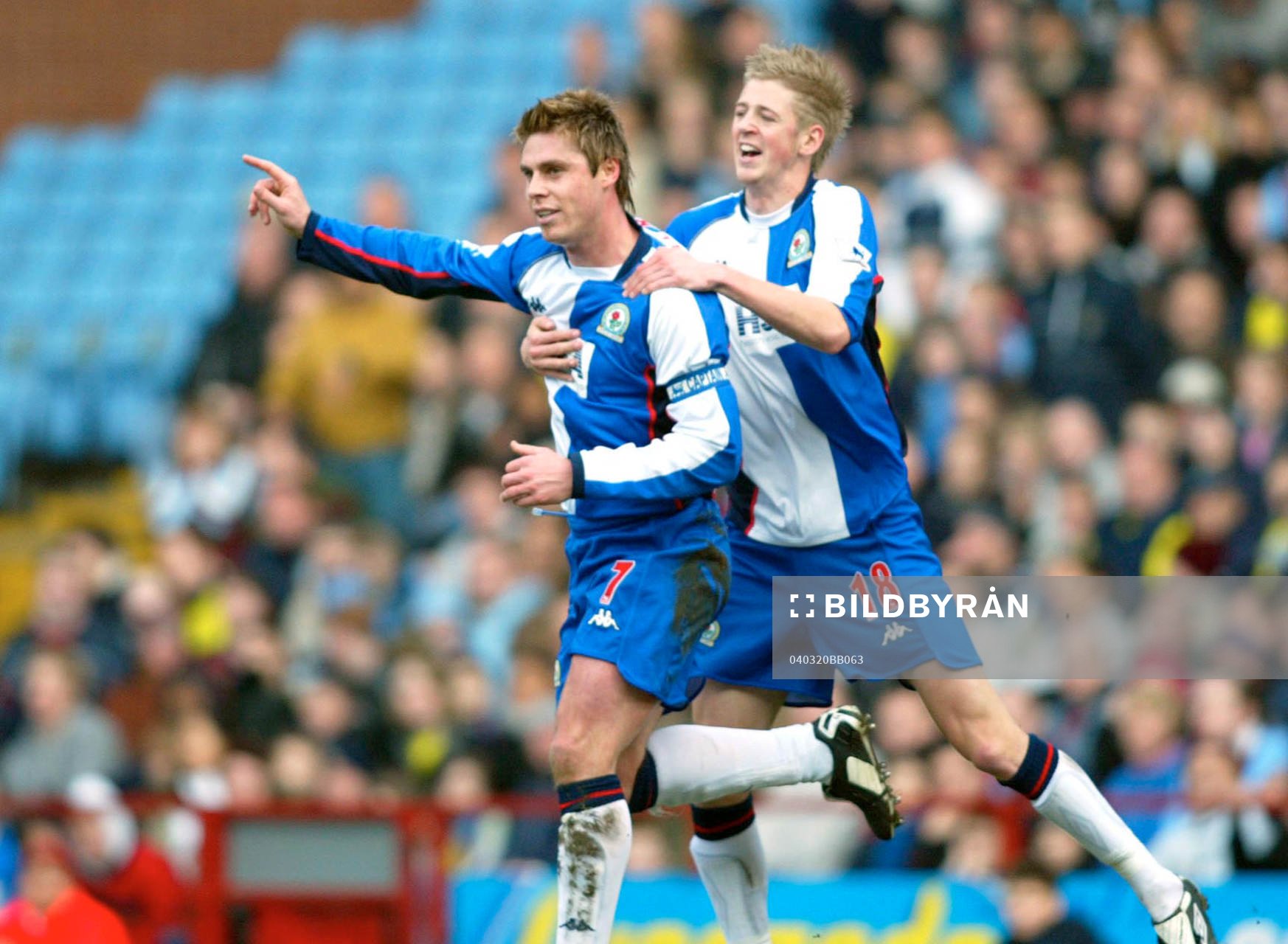 Garry Flitcroft och Jonathan Stead, Blackburn jublar