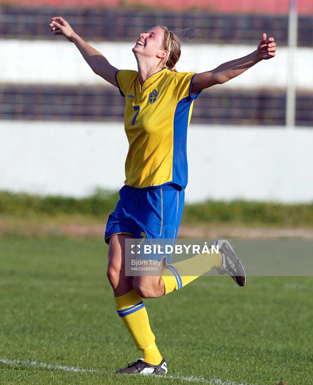 Lotta Schelin, Sverige strålande glad