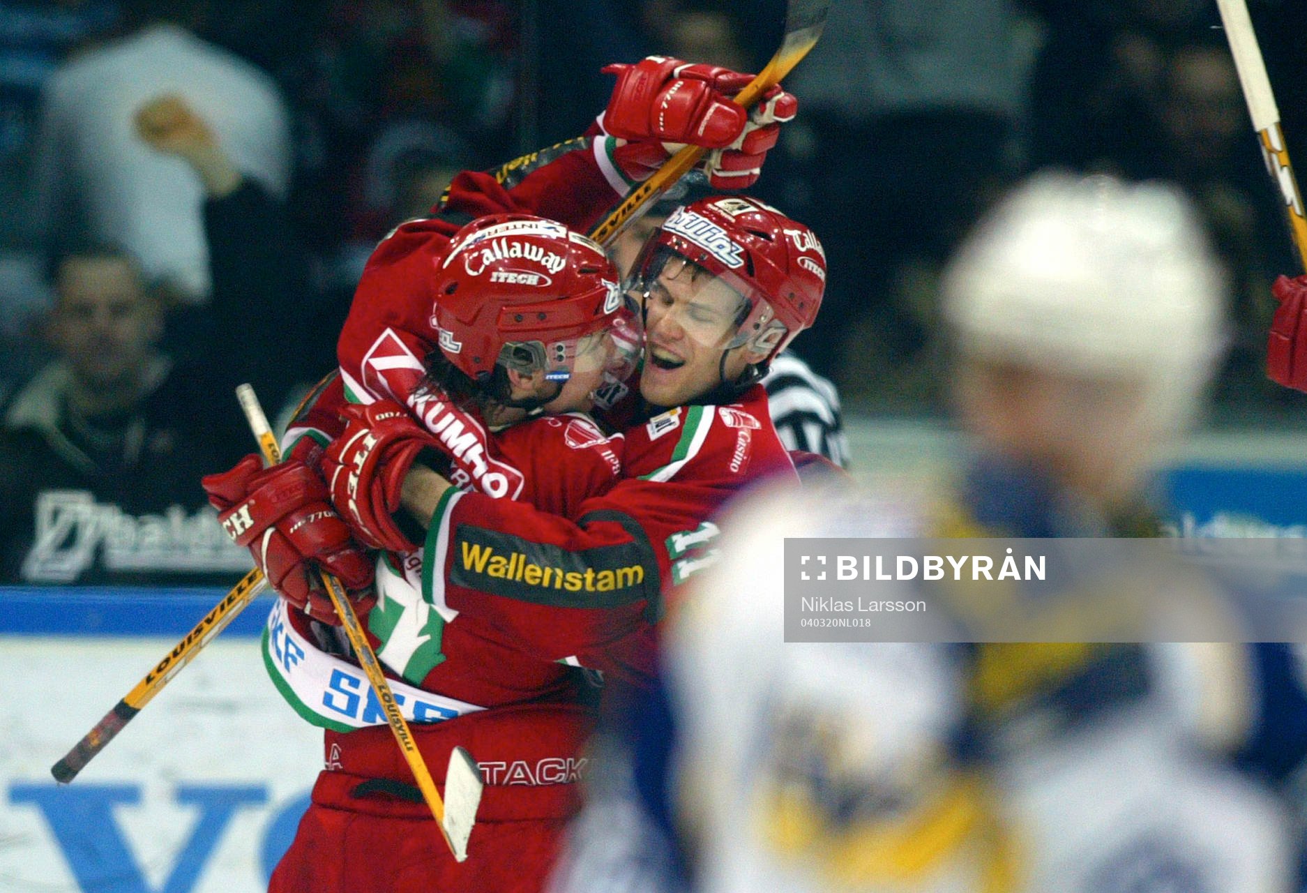 Magnus Kahnberg, Frölunda grattar Alexander Steen