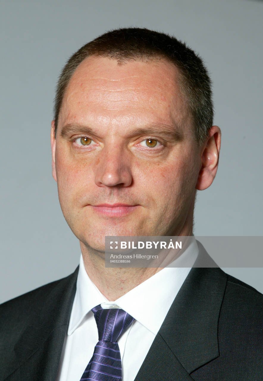 Roland Larsson, Svenska Fotbollsförbundet, porträtt