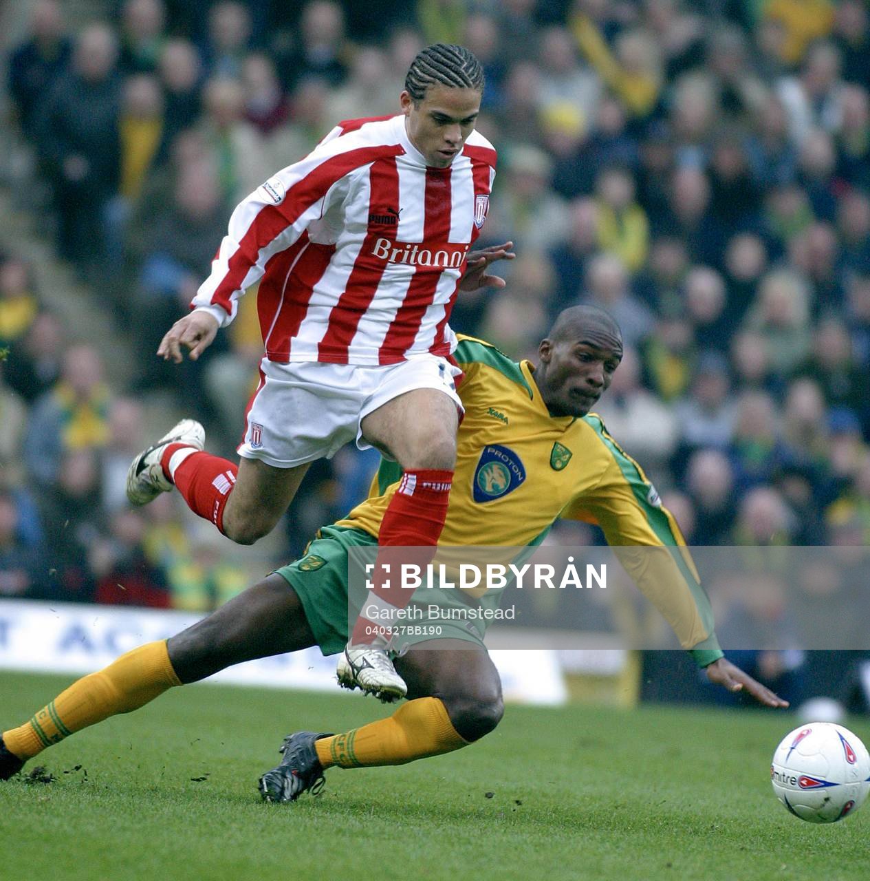 Darel Russell, Stoke och Damien Francis, Norwich