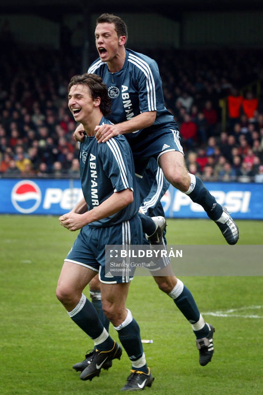 Zlatan Ibrahimovic och Johnny Heitinga, Ajax jublar