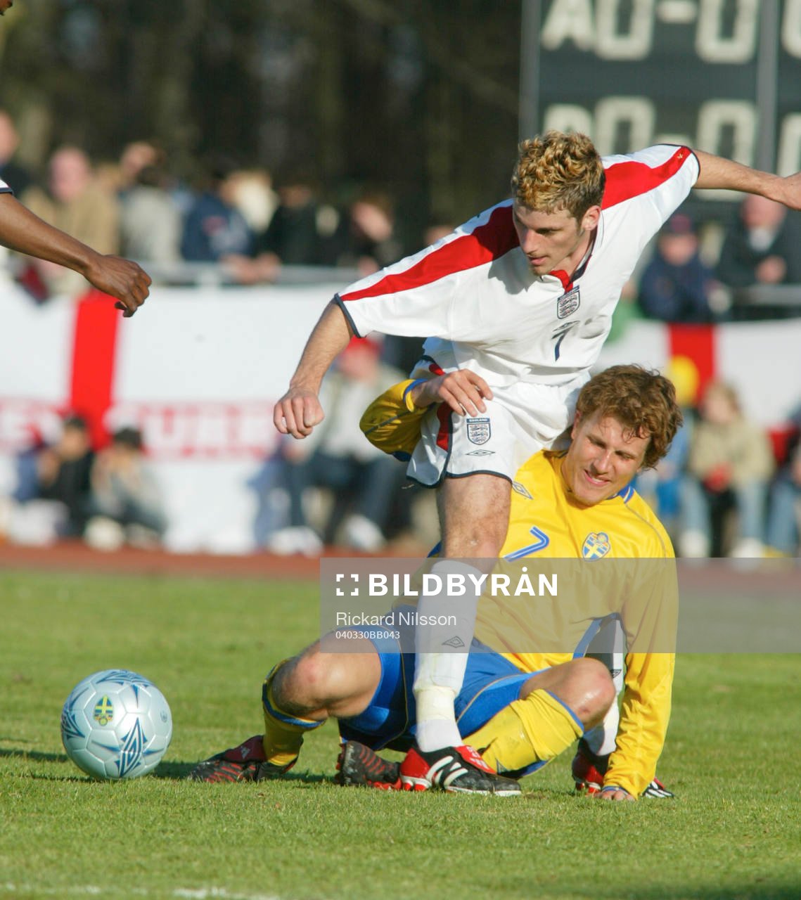 Tobias Hysén, Sverige och David Bentley, England