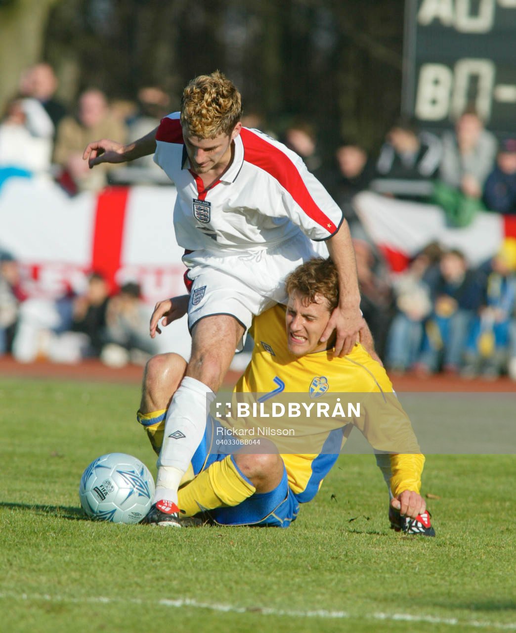 Tobias Hysén, Sverige och David Bentley, England