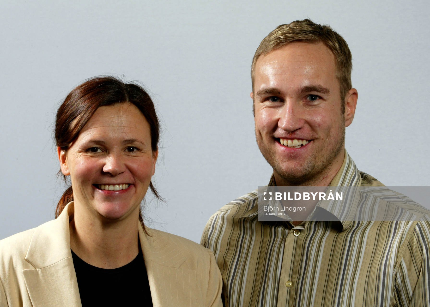 Dagens konferencierer Malin Swedberg och Chris Härenstam,