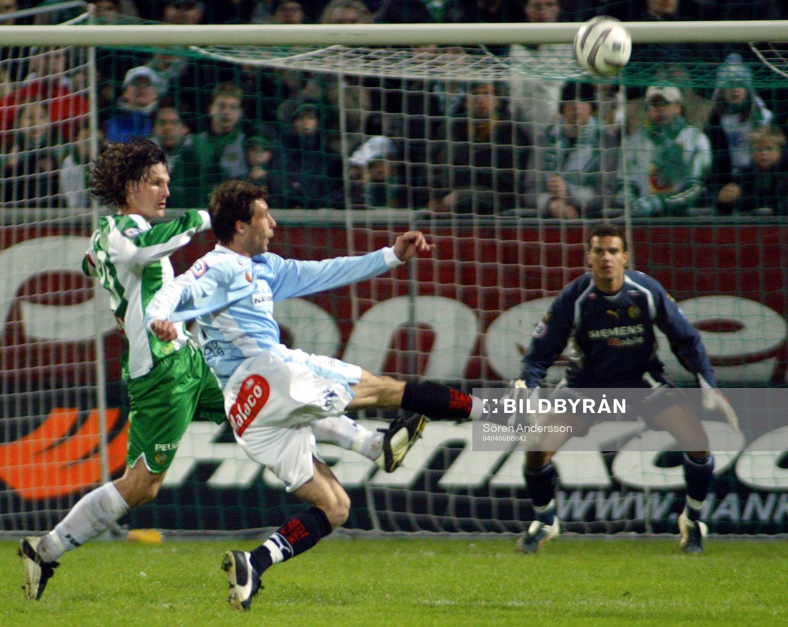 Petur Marteinsson och Ante Covic, målvakt, Hammarby och