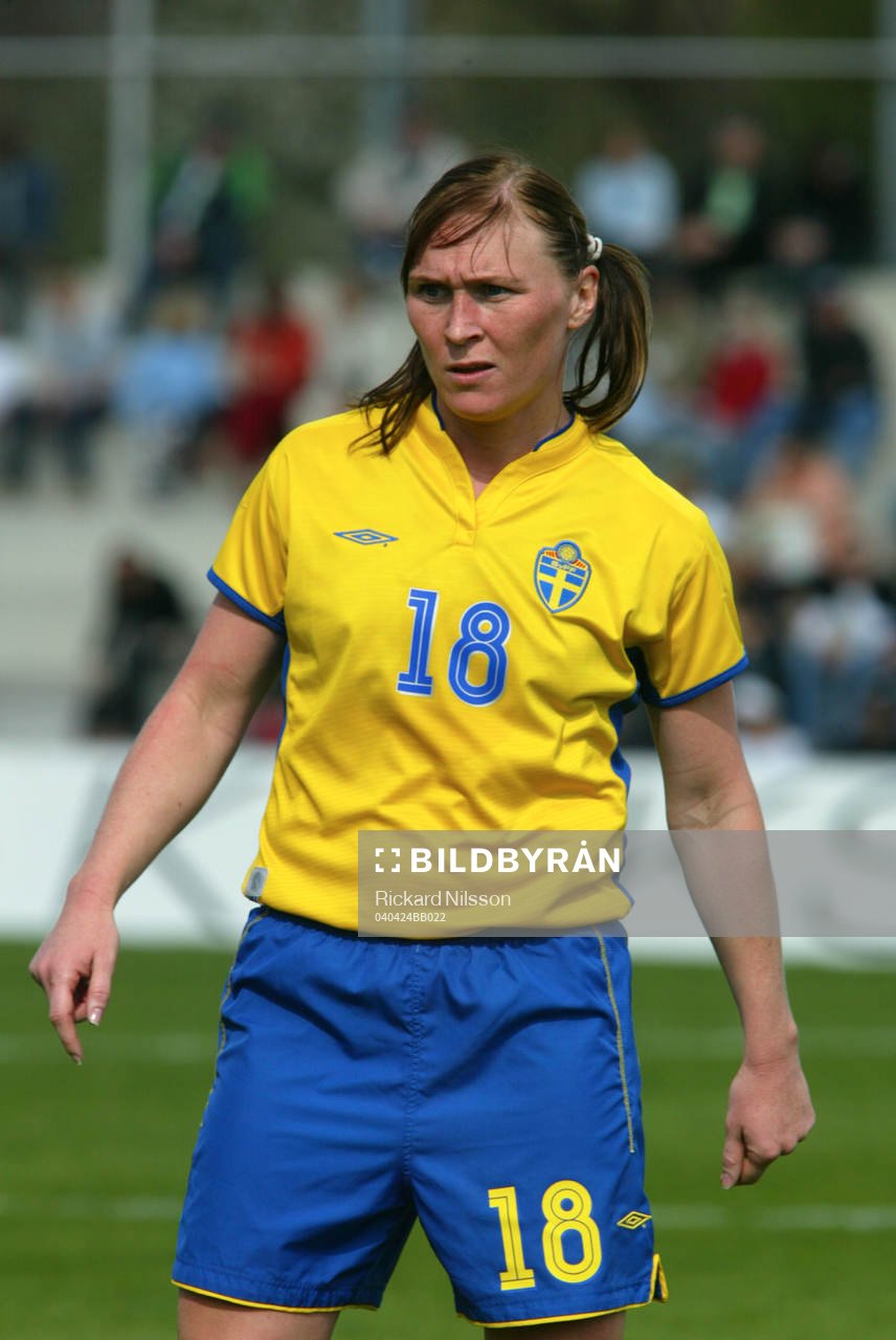 Frida Östberg, Sverige