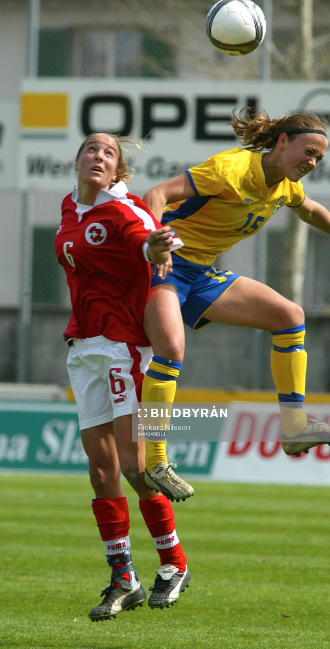 Manuela Zürcher, Schweiz och Therese Sjögran, Sverige
