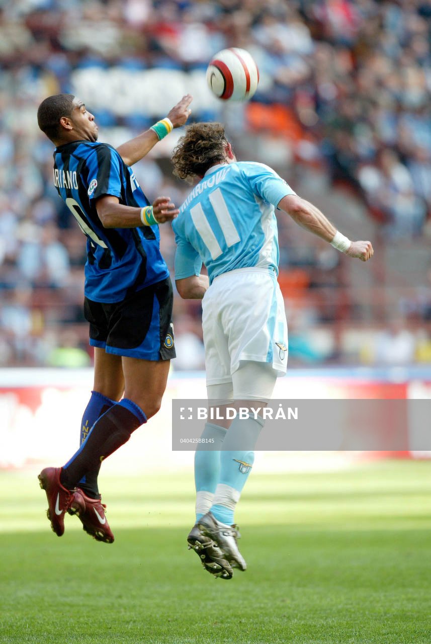 Adriano, Inter. Nickduell