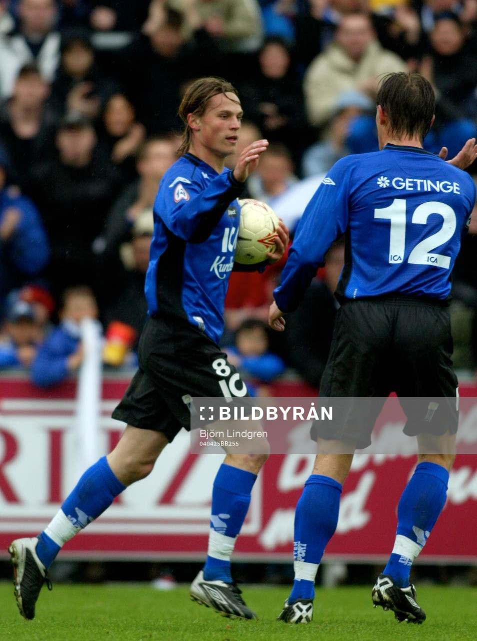 Markus Rosenberg och Tomas Zwirgzdauskas, Halmstad (jubel)