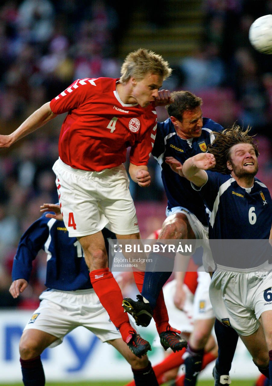 Martin Laursen, Danmark i nickduell mot Malcolm Mackay och