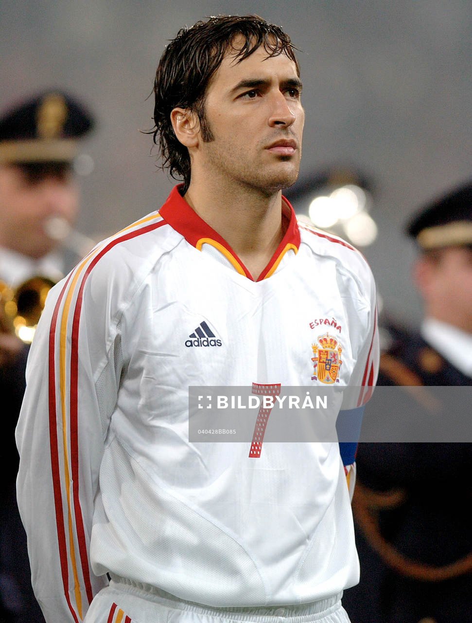 Fotboll, Raul, Spanien.