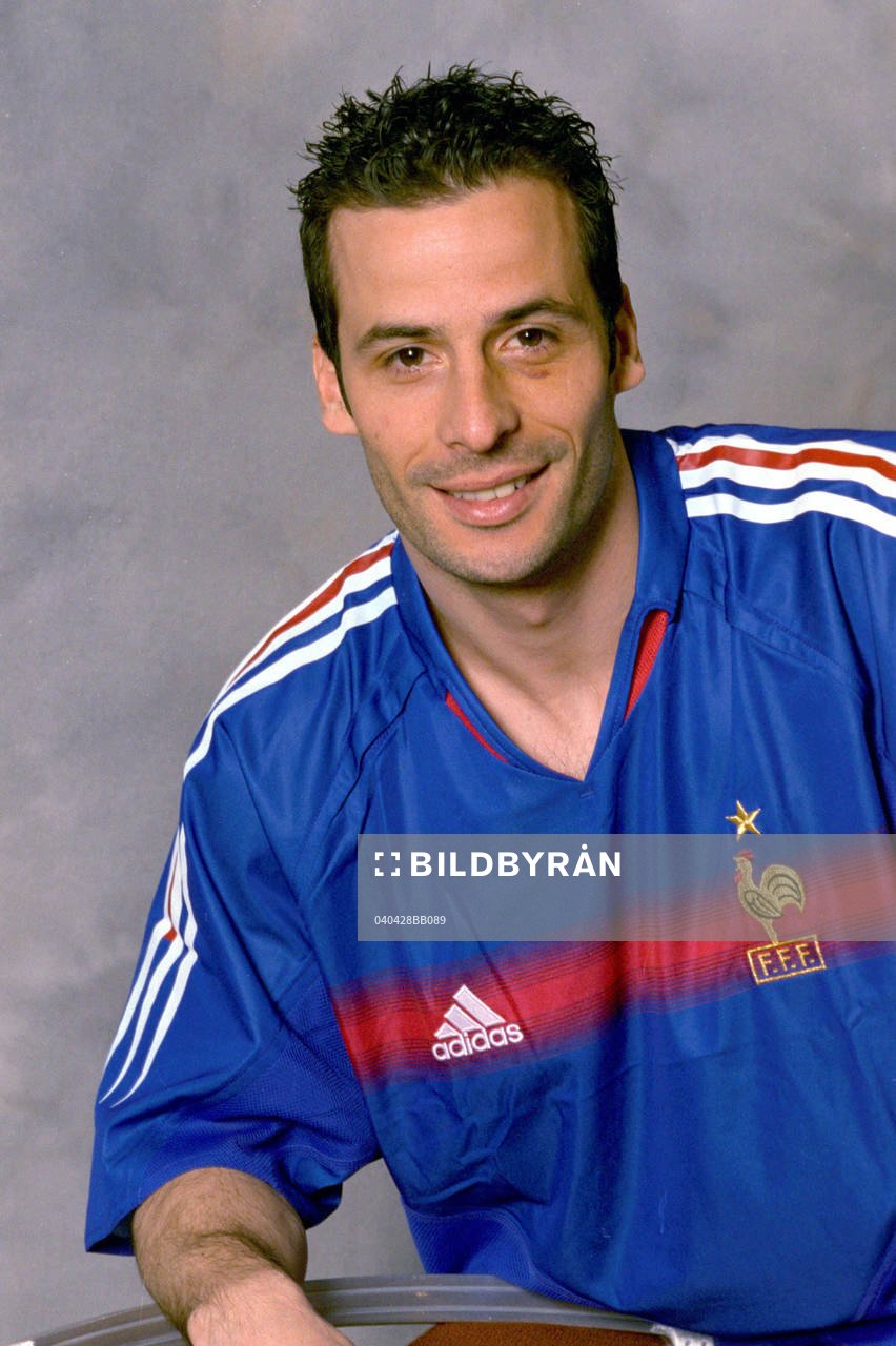  Ludovic Giuly.