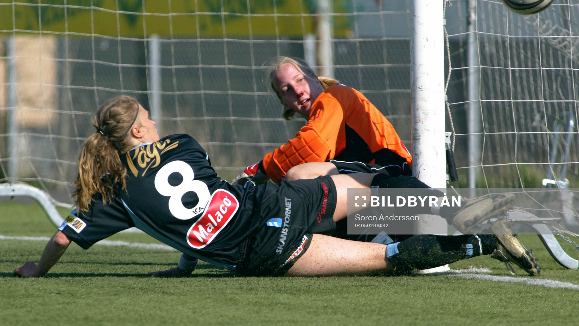 Camilla Halonen, målvakt, Hammarby och Frida Nordin, Malmö