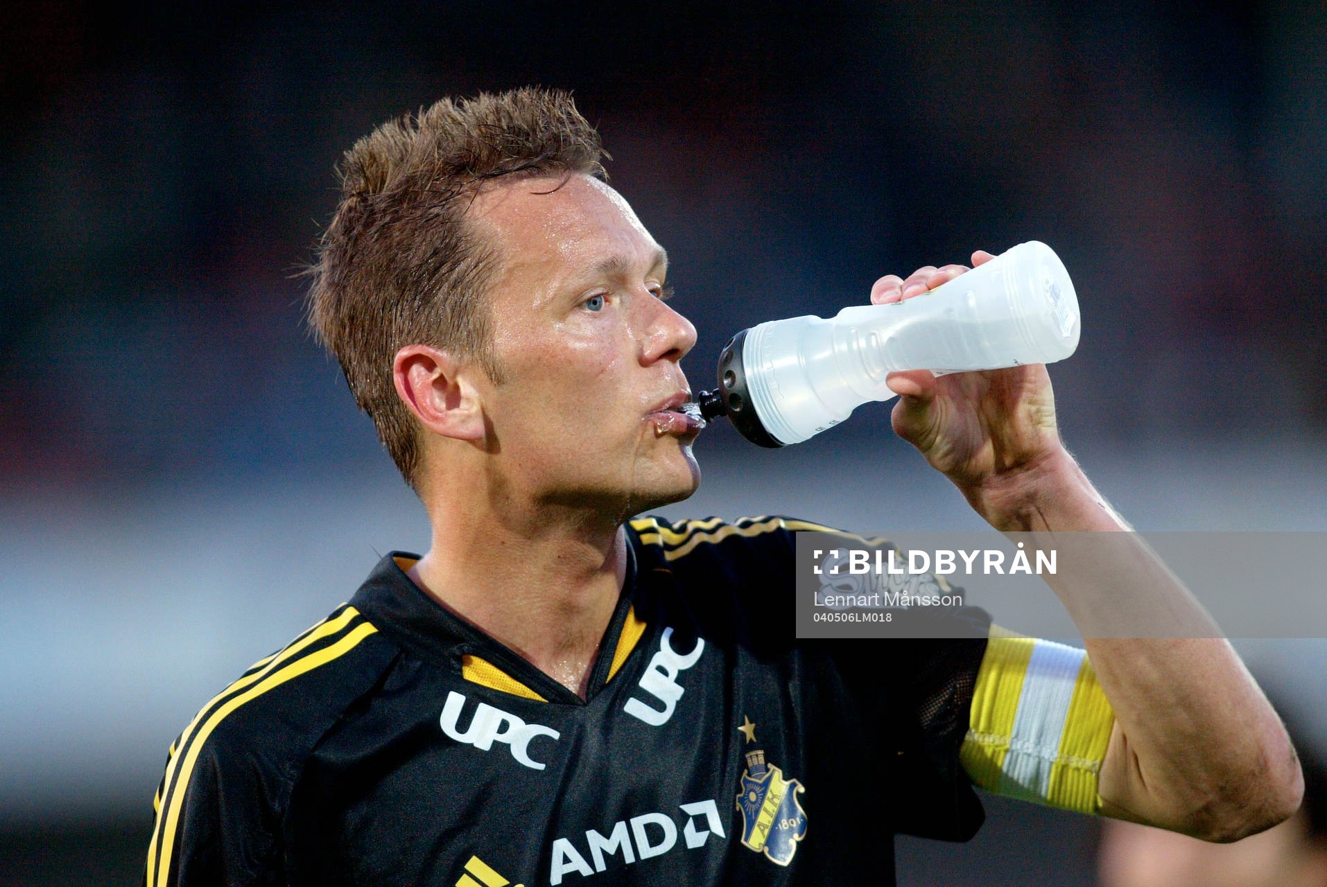 Krister Nordin. Vatten, vattenflaska., dricka, dricker