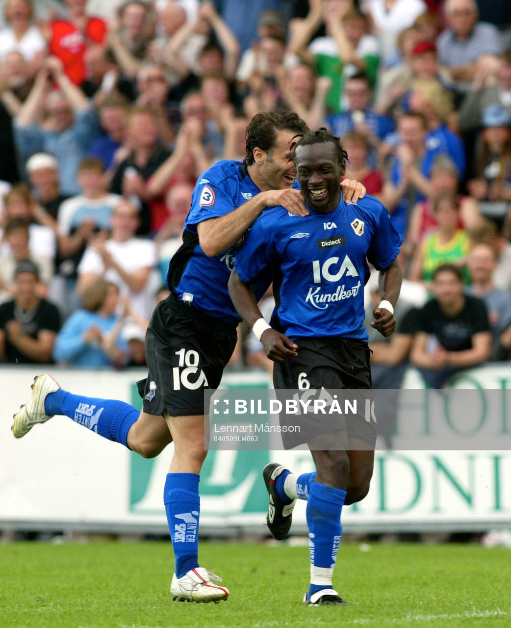 Sharbel Touma och Yaw Preko, Halmstad jublar (Jubel)