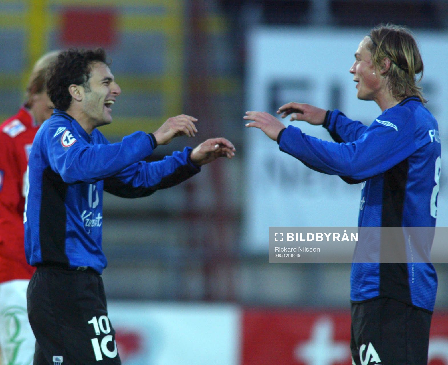 Sharbel Touma och Markus Rosenberg, Halmstad. Jubel