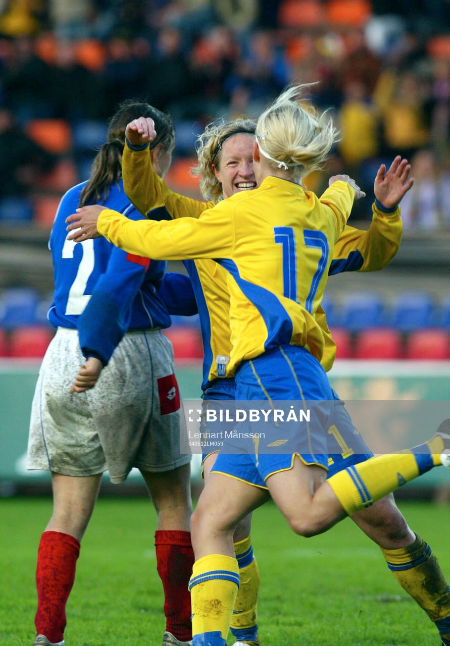 Josefine Öqvist och Victoria Svensson, Sverige (Jubel)