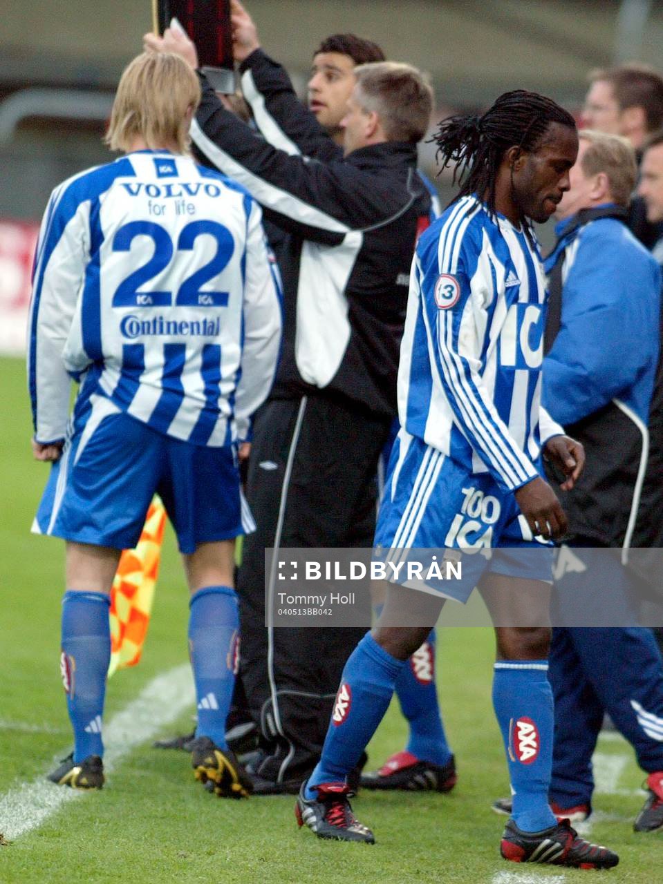 Peter Ijeh, Göteborg utbytt mot Oscar Wendt (Byte,