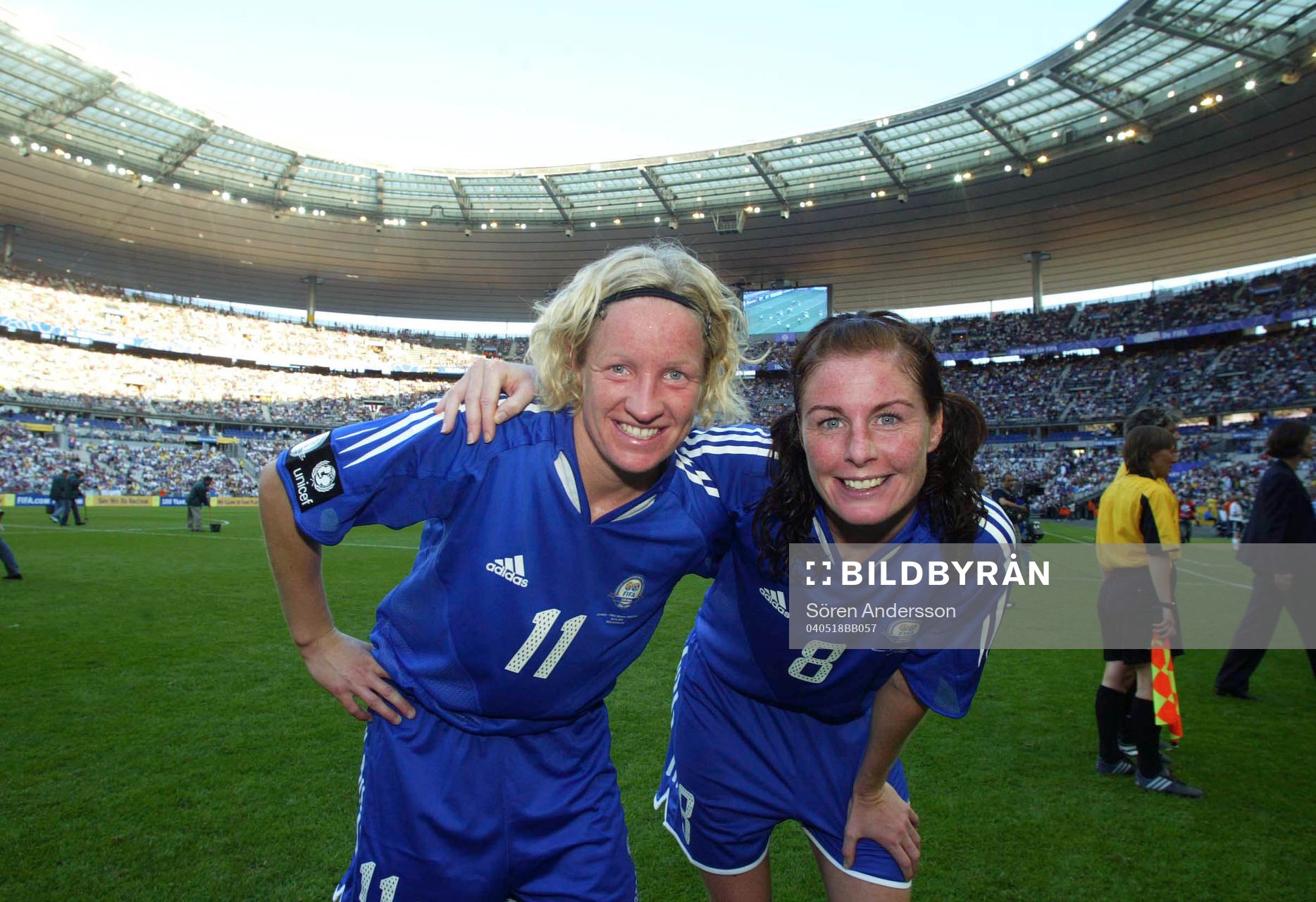 Victoria Svensson och Malin Moström, Sverige