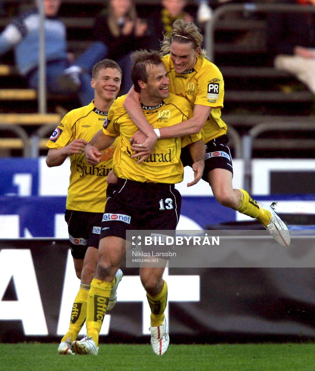 Lasse Nilsson, Elfsborg gratulerar Hans Berggren