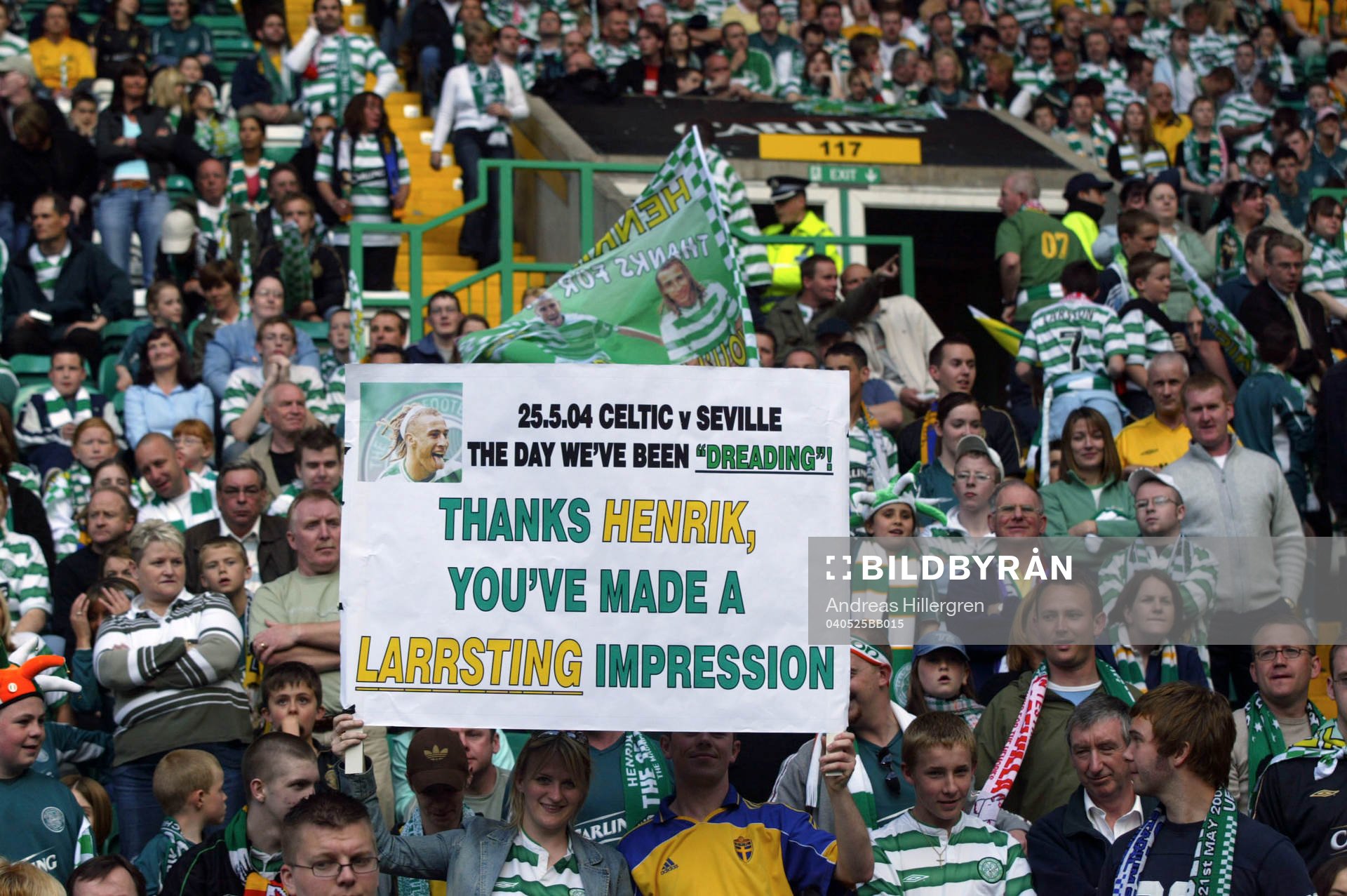(Henrik Larssons sista match för Celtic) Publik, Fans,