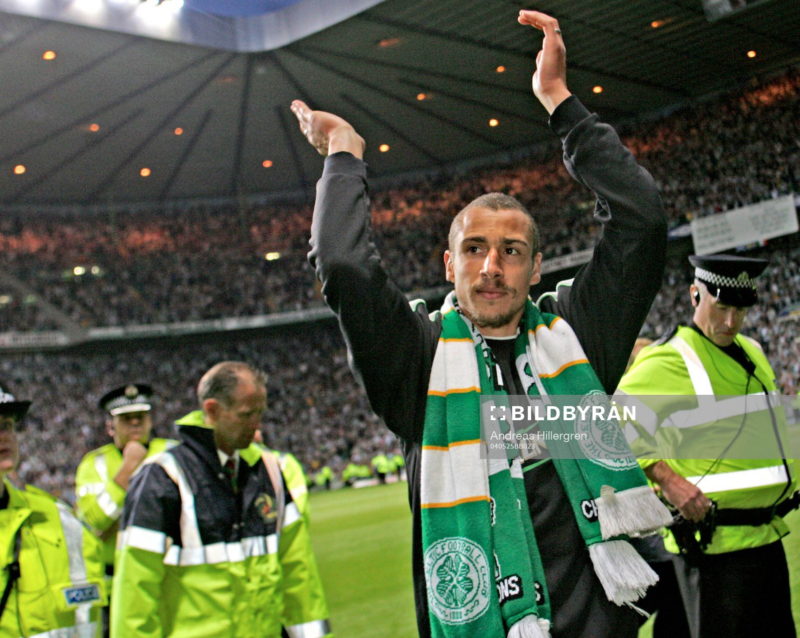 (Henrik Larssons sista match för Celtic) Henrik Larsson,