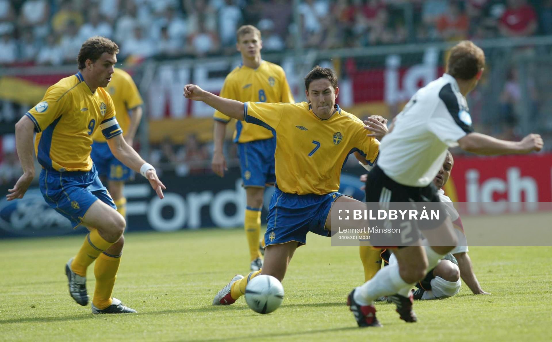 Johan Elmander och Stefan Ishizaki, Sverige