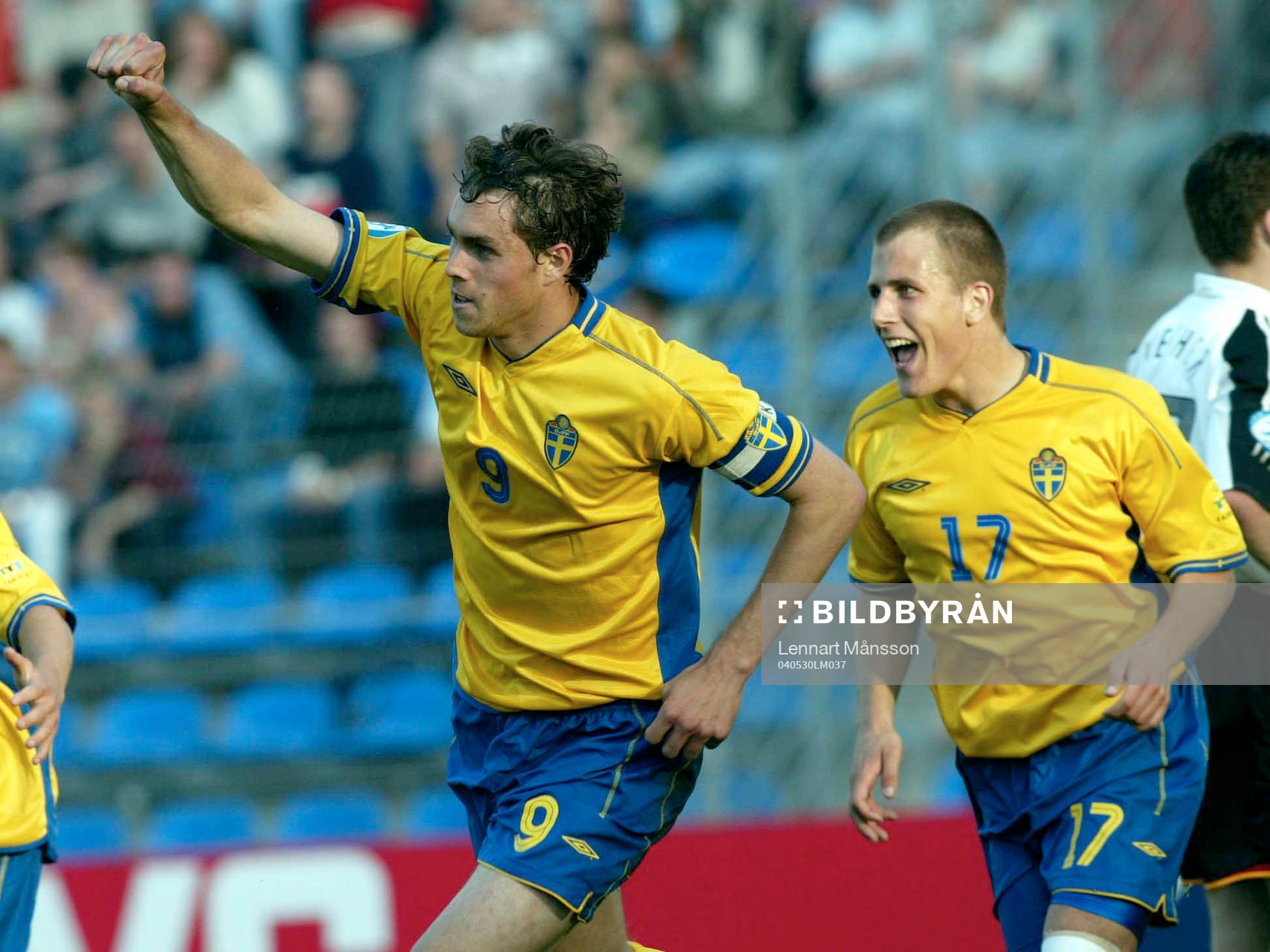 Johan Elmander och Tobias Hysén, Sverige (Jubel)